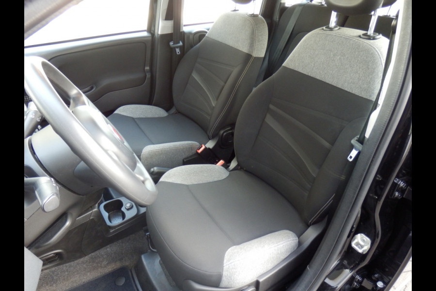 Fiat Panda Hybrid Cross | Airco | Led |