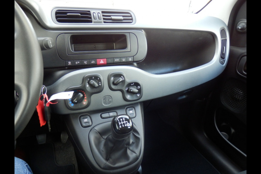 Fiat Panda Hybrid Cross | Airco | Led |