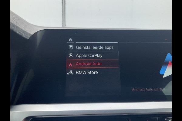 BMW 3 Serie Touring 318 2.0D 150pk High Executive Harman/Kardon Leder Carplay Led Facelift NL-Auto!
