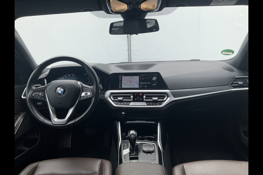 BMW 3 Serie Touring 318 2.0D 150pk High Executive Harman/Kardon Leder Carplay Led Facelift NL-Auto!