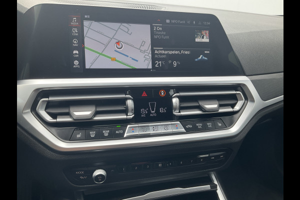 BMW 3 Serie Touring 318 2.0D 150pk High Executive Harman/Kardon Leder Carplay Led Facelift NL-Auto!