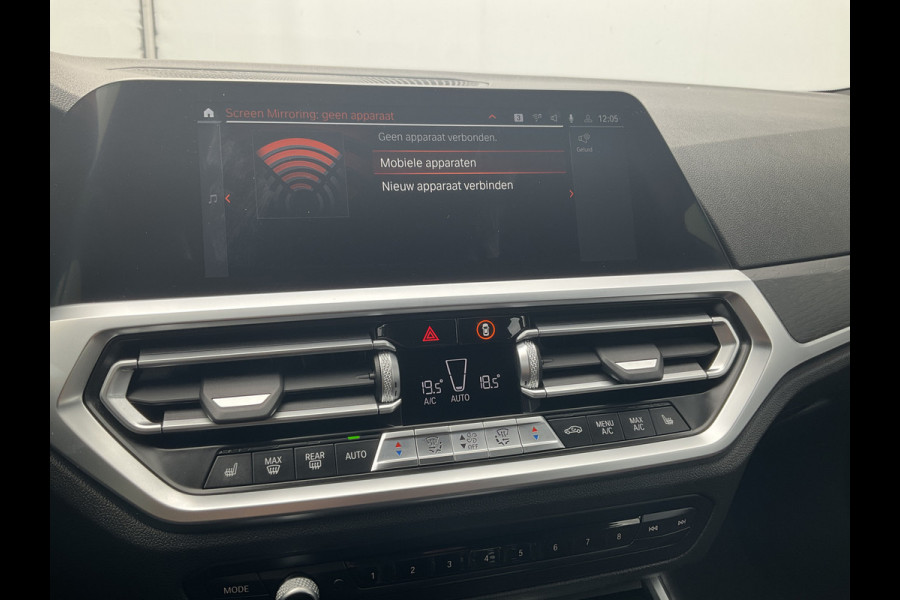 BMW 3 Serie Touring 318 2.0D 150pk High Executive Harman/Kardon Leder Carplay Led Facelift NL-Auto!
