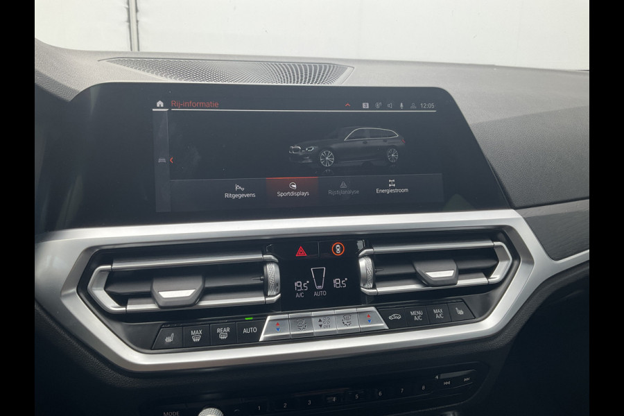 BMW 3 Serie Touring 318 2.0D 150pk High Executive Harman/Kardon Leder Carplay Led Facelift NL-Auto!