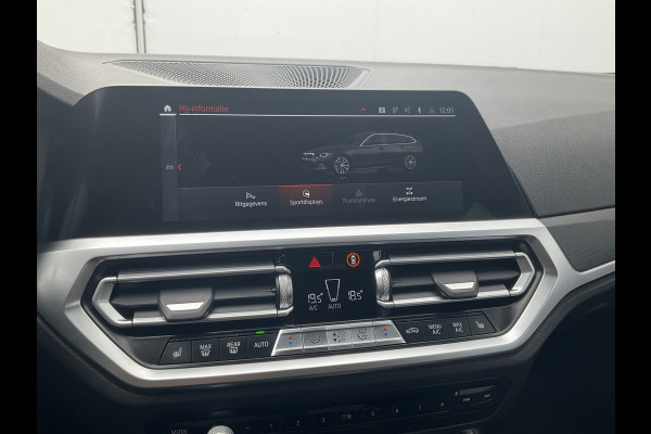 BMW 3 Serie Touring 318 2.0D 150pk High Executive Harman/Kardon Leder Carplay Led Facelift NL-Auto!