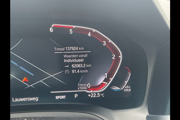 BMW 3 Serie Touring 318 2.0D 150pk High Executive Harman/Kardon Leder Carplay Led Facelift NL-Auto!