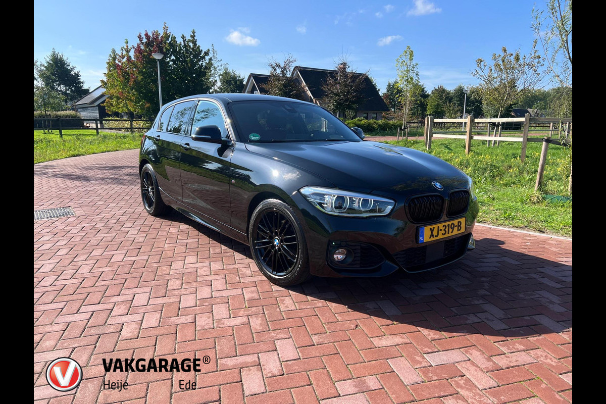 BMW 1-serie 118i Corporate Lease Executive M-Pakket | Apple CarPlay | NL-Auto | BMW 1-serie 118i Corporate Lease Executive M-Pakket | Apple CarPlay | NL-Auto |