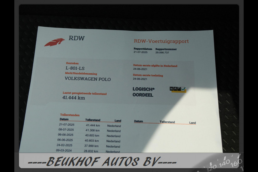 Volkswagen Polo 1.0 TSI Parkeersensor Carplay Adapt Cruise Volkswagen Polo 1.0 TSI Parkeersensor Carplay Adapt Cruise