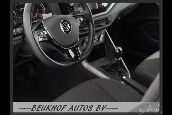 Volkswagen Polo 1.0 TSI Parkeersensor Carplay Adapt Cruise Volkswagen Polo 1.0 TSI Parkeersensor Carplay Adapt Cruise