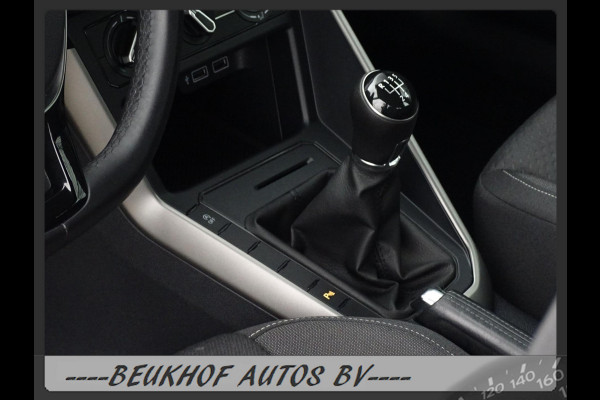 Volkswagen Polo 1.0 TSI Parkeersensor Carplay Adapt Cruise Volkswagen Polo 1.0 TSI Parkeersensor Carplay Adapt Cruise