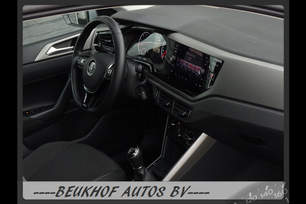 Volkswagen Polo 1.0 TSI Parkeersensor Carplay Adapt Cruise Volkswagen Polo 1.0 TSI Parkeersensor Carplay Adapt Cruise