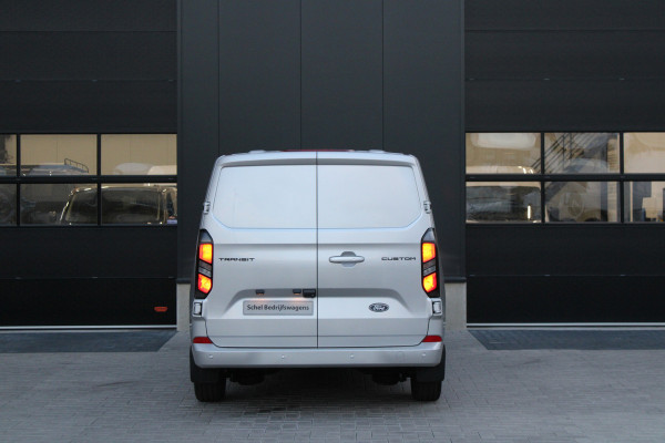 Ford Transit Custom 320 2.0 TDCI L2H1 Limited 170pk - 2x Schuifdeur - Adaptive Cruise - Blind spot - Navigatie - Camera - Draadloos laden - Stoelver