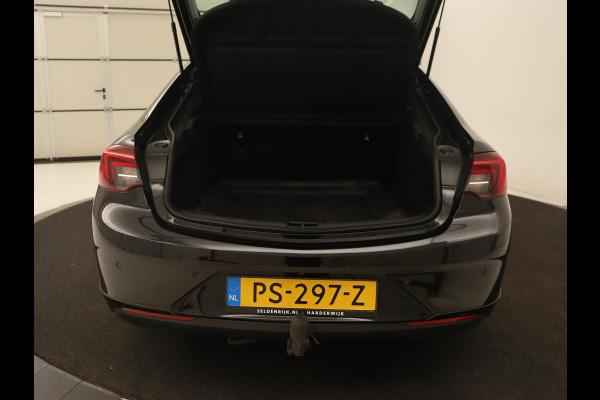 Opel Insignia 1.5T Executive | OPC Line | Leder | Trekhaak | Camera | Stuurverwarming | Carplay | Keyless | Navigatie | Comfortstoelen