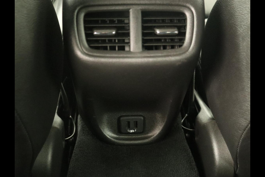 Opel Insignia 1.5T Executive | OPC Line | Leder | Trekhaak | Camera | Stuurverwarming | Carplay | Keyless | Navigatie | Comfortstoelen