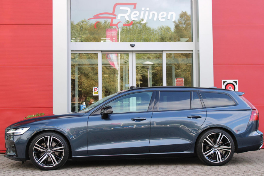 Volvo V60 2.0 B3 R-DESIGN 177PK MILD HYBRID AUTOMAAT 8 | PANORAMISCH SCHUIF/KANTELDAK | PREMIUM AUDIO BY HARMAN KARDON | 19" 5-TRIPPLE SPAAKS BLACK/DIAMAND CUT LICHTMETALEN VELGEN | BLINDSPOT INFOMATION SYSTEM (BLIS) | VERWARMDE VOORRUIT |VERWARMDE AQUABLADE RUITENWISSERBLADEN | PILOT ASSIST | APPLE CARPLAY / ANDROID AUTO | DODEHOEKDETECTIE |  ADAPTIEVE CRUISECONTROL | R-DESIGN BEKLEDING MET NAPPA LEDER I.C.M. OPEN GRID TEXTIEL | ELEKTRISCH VERSTELBARE CONTOUR STOELEN (SPORTSTOELEN) MET GEHEUGEN OP BEIDE VOORSTOELEN |VERWARMDE VOORSTOELEN EN ACHTERBANK | VERWARMD STUURWIEL | PAR