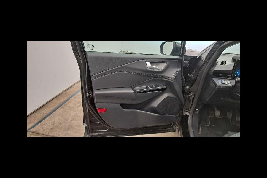 Ford Puma 1.0 EcoBoost Hybrid Titanium 125pk | Driver Assistance Pack | Winterpack | Panoramadak | Keyless Pack | Elek Achterklep | Reserve wiel