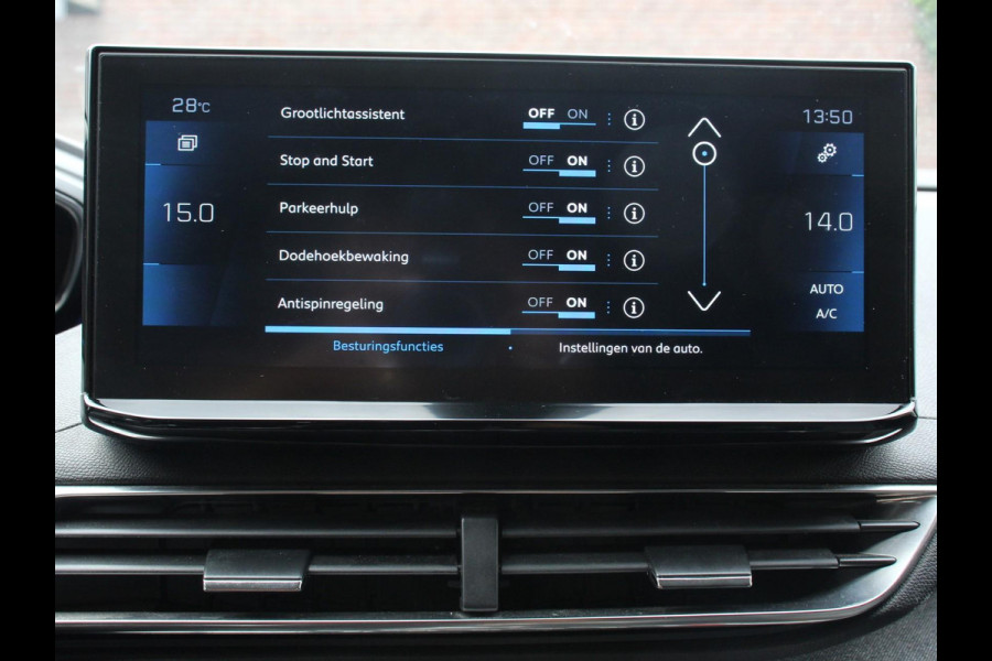 Peugeot 5008 1.2 PureTech 130pk Automaat Allure Pack | Navigatie | Apple Carplay/Android Auto | Climate Control | Cruise Control | Virtual cockpit | PDC VA + Camera | Zonneschermen achter | Keyless Go | Full LED  18” LM Velgen