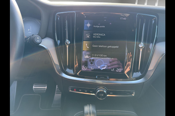 Volvo V60 T6 Recharge 4x4 Geartronic Inscription | PHEV | Lederen stoelen met geheugen | Android / Apple | Camera | Volvo V60 T6 Recharge 4x4 Geartronic Inscription | PHEV | Lederen stoelen met geheugen | Android / Apple | Camera |