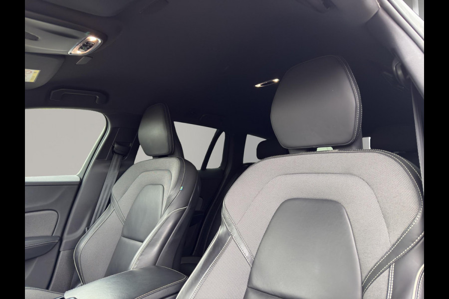 Volvo V60 T6 Recharge 4x4 Geartronic Inscription | PHEV | Lederen stoelen met geheugen | Android / Apple | Camera | Volvo V60 T6 Recharge 4x4 Geartronic Inscription | PHEV | Lederen stoelen met geheugen | Android / Apple | Camera |