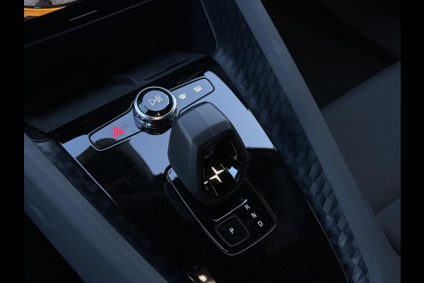 Polestar 2 Aut. Long Range 78kWh | Trekhaak | Navi | Virtual | Camera | PDC |
