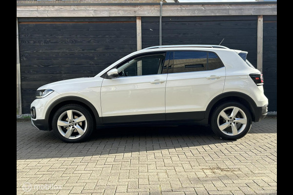 Volkswagen T-Cross 1.5 TSI Style 150 PK AUTOMAAT / FM Nav / keyless / Clima / 45.179 KM!! 1e eig. Volkswagen T-Cross 1.5 TSI Style 150 PK AUTOMAAT / FM Nav / keyless / Clima / 45.179 KM!! 1e eig.