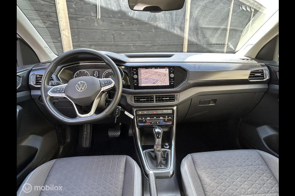 Volkswagen T-Cross 1.5 TSI Style 150 PK AUTOMAAT / FM Nav / keyless / Clima / 45.179 KM!! 1e eig. Volkswagen T-Cross 1.5 TSI Style 150 PK AUTOMAAT / FM Nav / keyless / Clima / 45.179 KM!! 1e eig.