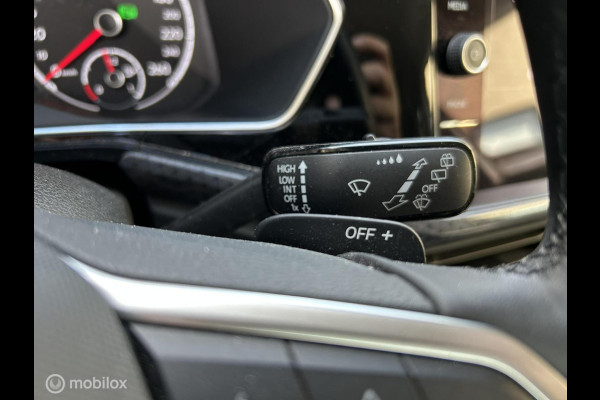 Volkswagen T-Cross 1.5 TSI Style 150 PK AUTOMAAT / FM Nav / keyless / Clima / 45.179 KM!! 1e eig. Volkswagen T-Cross 1.5 TSI Style 150 PK AUTOMAAT / FM Nav / keyless / Clima / 45.179 KM!! 1e eig.