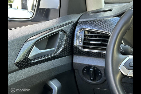 Volkswagen T-Cross 1.5 TSI Style 150 PK AUTOMAAT / FM Nav / keyless / Clima / 45.179 KM!! 1e eig. Volkswagen T-Cross 1.5 TSI Style 150 PK AUTOMAAT / FM Nav / keyless / Clima / 45.179 KM!! 1e eig.