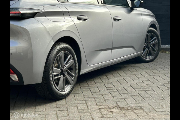 Peugeot 308 1.2 131 PK AUTOMAAT Pack Business Clima / FM nav / Carplay / LED / 41.882 KM!! Peugeot 308 1.2 131 PK AUTOMAAT Pack Business Clima / FM nav / Carplay / LED / 41.882 KM!!