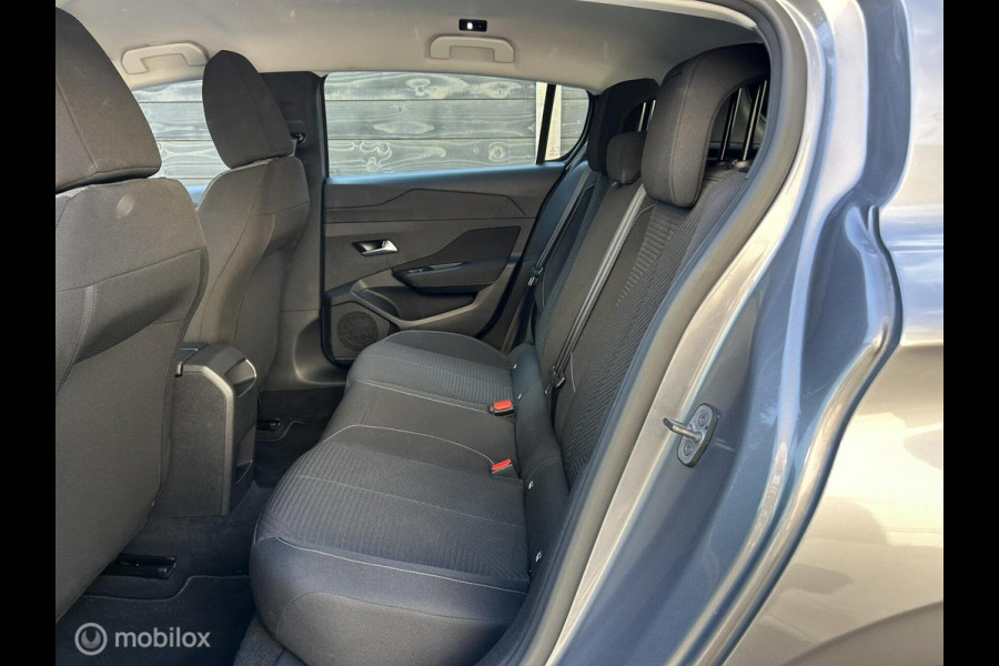 Peugeot 308 1.2 131 PK AUTOMAAT Pack Business Clima / FM nav / Carplay / LED / 41.882 KM!! Peugeot 308 1.2 131 PK AUTOMAAT Pack Business Clima / FM nav / Carplay / LED / 41.882 KM!!