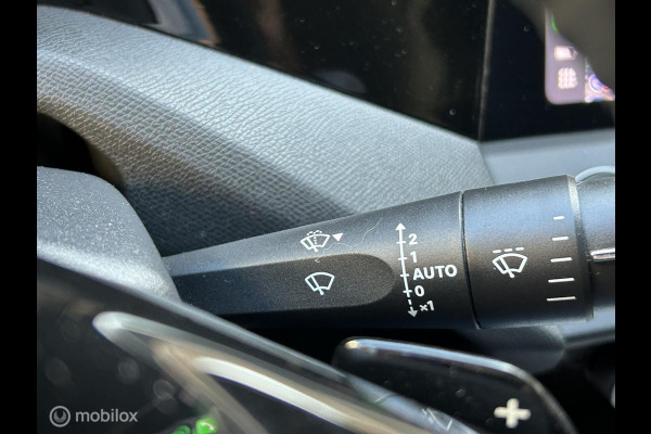 Peugeot 308 1.2 131 PK AUTOMAAT Pack Business Clima / FM nav / Carplay / LED / 41.882 KM!! Peugeot 308 1.2 131 PK AUTOMAAT Pack Business Clima / FM nav / Carplay / LED / 41.882 KM!!