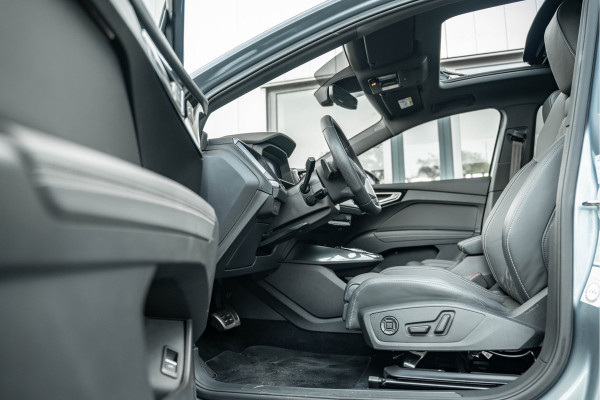 Audi Q4 e-tron 50 quattro S edition 77 kWh Matrix, ACC, Panorama