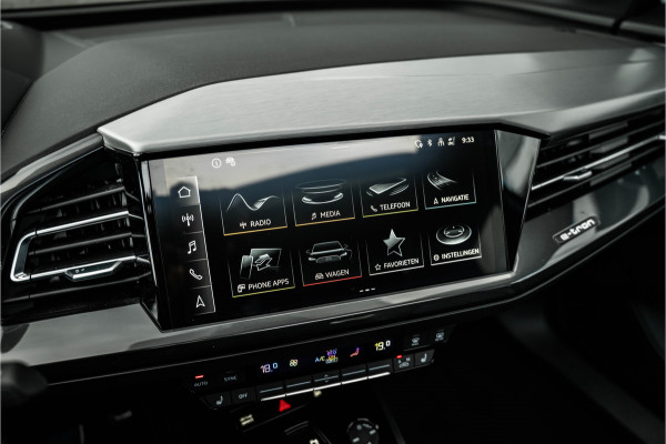 Audi Q4 e-tron 50 quattro S edition 77 kWh Matrix, ACC, Panorama
