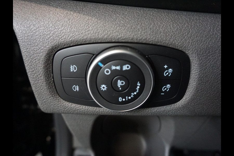 Ford Transit Custom 300 L2H1 Trend Dubbele Cabine Automaat Airco Navigatie Cruise control Camera Parkeersensoren