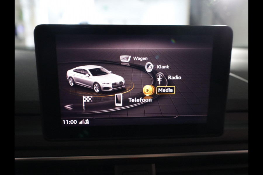 Audi A5 Sportback 40 TFSI Sport S-line Edition 190 pk S-tronic | Navigatie | Trekhaak | Parkeersensoren achter | Autom. airco (3 zones) | Stoelverwarming | S-line |