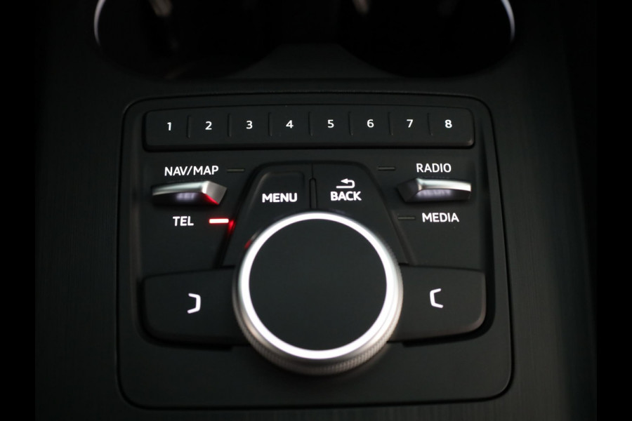 Audi A5 Sportback 40 TFSI Sport S-line Edition 190 pk S-tronic | Navigatie | Trekhaak | Parkeersensoren achter | Autom. airco (3 zones) | Stoelverwarming | S-line |