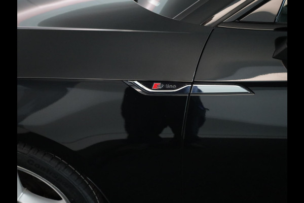Audi A5 Sportback 40 TFSI Sport S-line Edition 190 pk S-tronic | Navigatie | Trekhaak | Parkeersensoren achter | Autom. airco (3 zones) | Stoelverwarming | S-line |