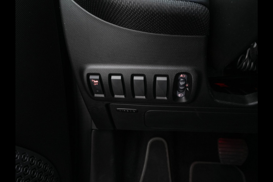 Smart Fortwo EQ Business Solution 18 kWh [ 3-Fase ] ( SOH-93%) Aut. *PANO | LUXURY-LEATHER | NAVI-FULLMAP | CAMERA | HEATED-COMFORTSEATS | AIRCO | CRUISE | AMBIENT-LIGHT | 15''ALU*