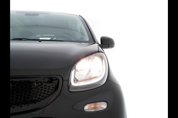 Smart Fortwo EQ Business Solution 18 kWh [ 3-Fase ] ( SOH-93%) Aut. *PANO | LUXURY-LEATHER | NAVI-FULLMAP | CAMERA | HEATED-COMFORTSEATS | AIRCO | CRUISE | AMBIENT-LIGHT | 15''ALU*