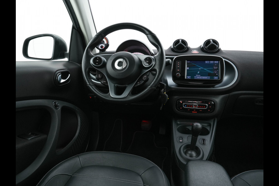 Smart Fortwo EQ Business Solution 18 kWh [ 3-Fase ] ( SOH-93%) Aut. *PANO | LUXURY-LEATHER | NAVI-FULLMAP | CAMERA | HEATED-COMFORTSEATS | AIRCO | CRUISE | AMBIENT-LIGHT | 15''ALU*