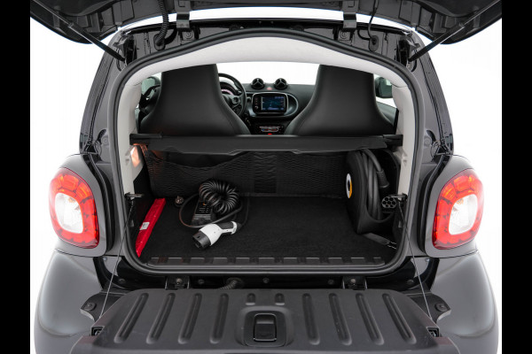 Smart Fortwo EQ Business Solution 18 kWh [ 3-Fase ] ( SOH-93%) Aut. *PANO | LUXURY-LEATHER | NAVI-FULLMAP | CAMERA | HEATED-COMFORTSEATS | AIRCO | CRUISE | AMBIENT-LIGHT | 15''ALU*