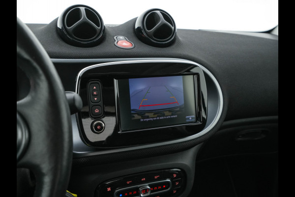 Smart Fortwo EQ Business Solution 18 kWh [ 3-Fase ] ( SOH-93%) Aut. *PANO | LUXURY-LEATHER | NAVI-FULLMAP | CAMERA | HEATED-COMFORTSEATS | AIRCO | CRUISE | AMBIENT-LIGHT | 15''ALU*