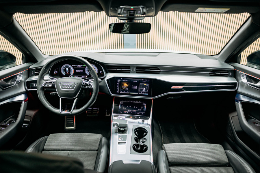 Audi A6 Avant 55 TFSI e quattro Competition | Hybride | Quattro | Head-up | 360 camera | Sportstoelen |