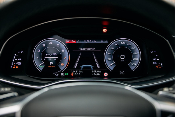 Audi A6 Avant 55 TFSI e quattro Competition | Hybride | Quattro | Head-up | 360 camera | Sportstoelen |