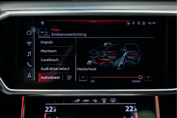 Audi A6 Avant 55 TFSI e quattro Competition | Hybride | Quattro | Head-up | 360 camera | Sportstoelen |