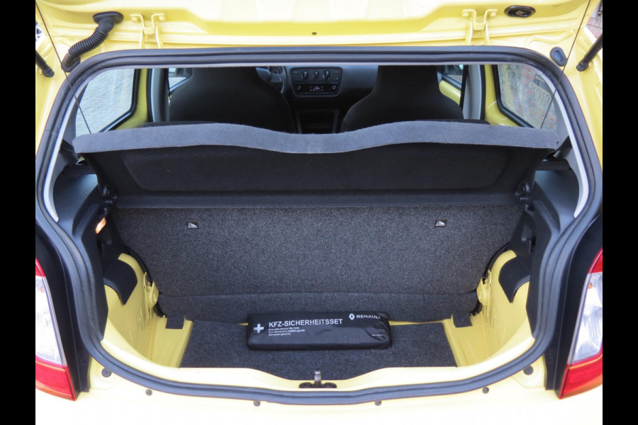 Škoda Citigo 1.0 Greentech Active 5-DEURS | NIEUWE MODEL | LOGISCH NAP TELLERRAPPORT | BOUWJAAR 2018 | Škoda Citigo 1.0 Greentech Active 5-DEURS | NIEUWE MODEL | LOGISCH NAP TELLERRAPPORT | BOUWJAAR 2018 |