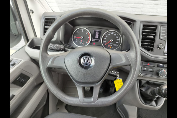Volkswagen Crafter 30 2.0TDI L3H2 Airco Camera Navi Bluetooth EURO 6 Betonplex vloer Wandbekleding Schuifdeur Buro 2.500kg trekvermogen keurige bus!