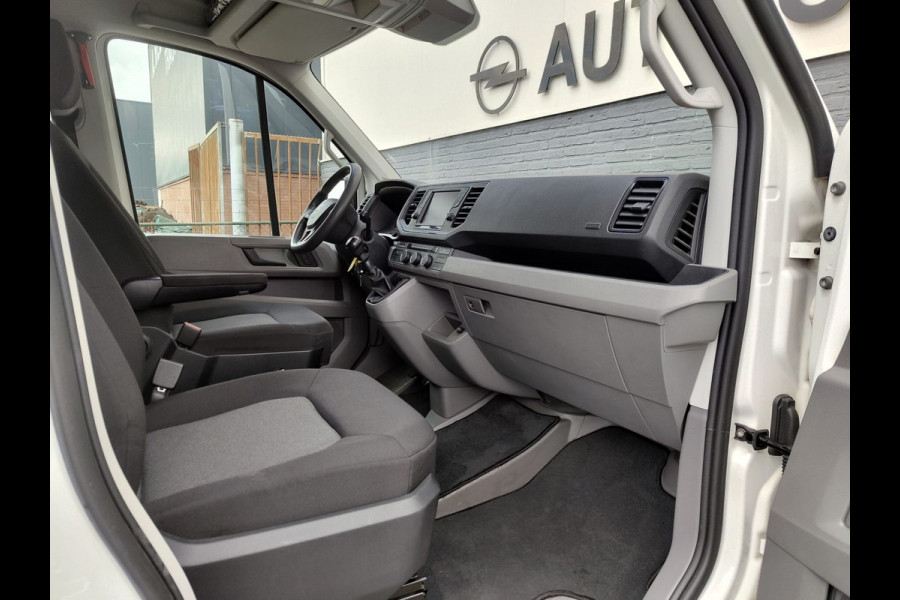 Volkswagen Crafter 30 2.0TDI L3H2 Airco Camera Navi Bluetooth EURO 6 Betonplex vloer Wandbekleding Schuifdeur Buro 2.500kg trekvermogen keurige bus!