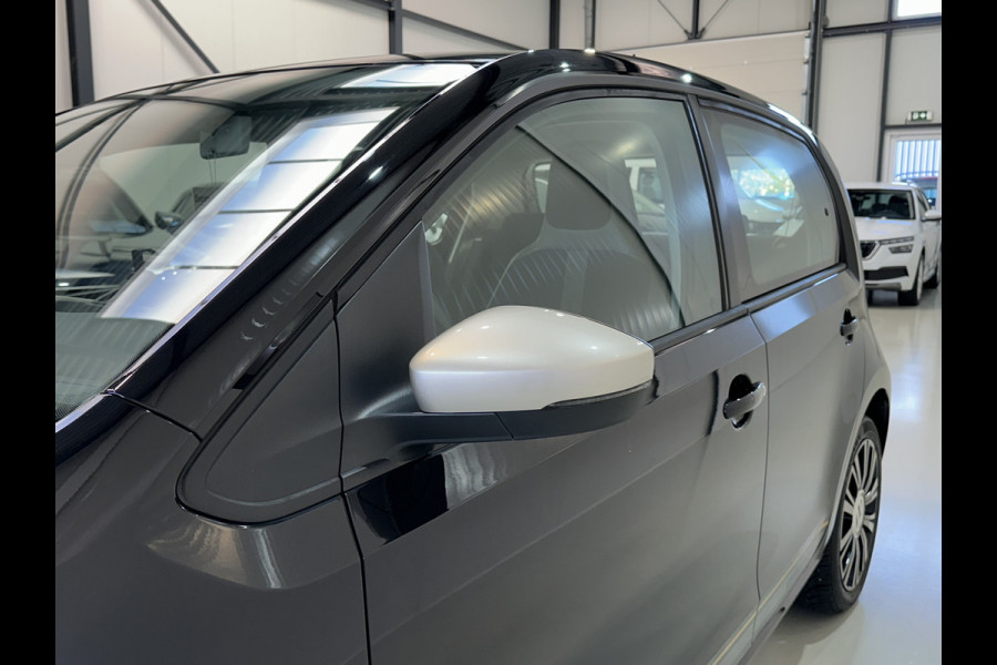 Volkswagen up! 1.0 BMT High up! | Cruise | Clima | Org NL