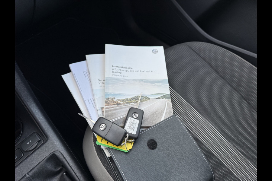 Volkswagen up! 1.0 BMT High up! | Cruise | Clima | Org NL