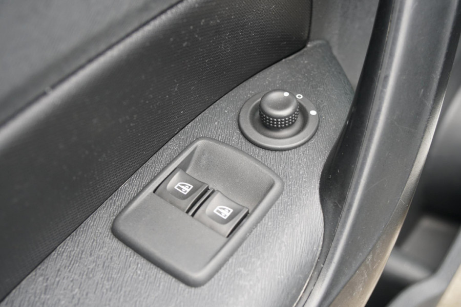 Mercedes-Benz Citan 109 CDI BlueEFFICIENCY Extra Lang + TREKHAAK / AIRCO / PDC Mercedes-Benz Citan 109 CDI BlueEFFICIENCY Extra Lang + TREKHAAK / AIRCO / PDC